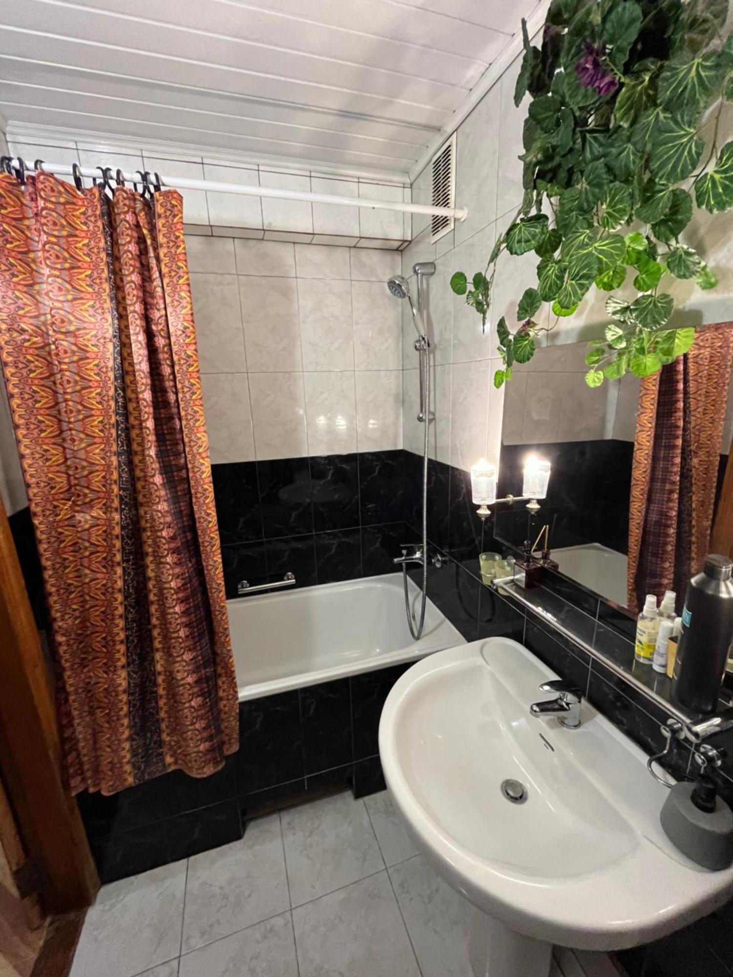 Апартаменти Біля Софіївки Umanʼ Extérieur photo
